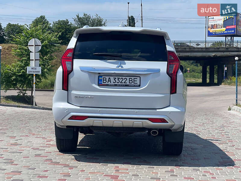Внедорожник / Кроссовер Mitsubishi Pajero Sport 2021 в Кропивницком