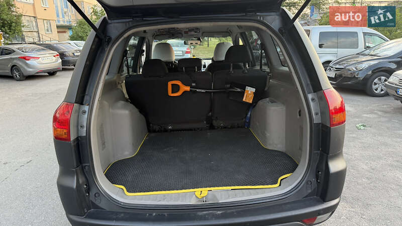 Внедорожник / Кроссовер Mitsubishi Pajero Sport 2010 в Киеве