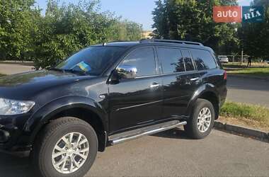 Mitsubishi Pajero Sport 2015 Mitsubishi Pajero Sport 2015