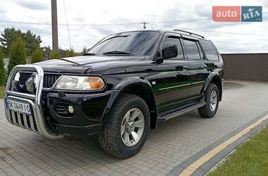 Позашляховик / Кросовер Mitsubishi Pajero Sport 2007 в Вараші