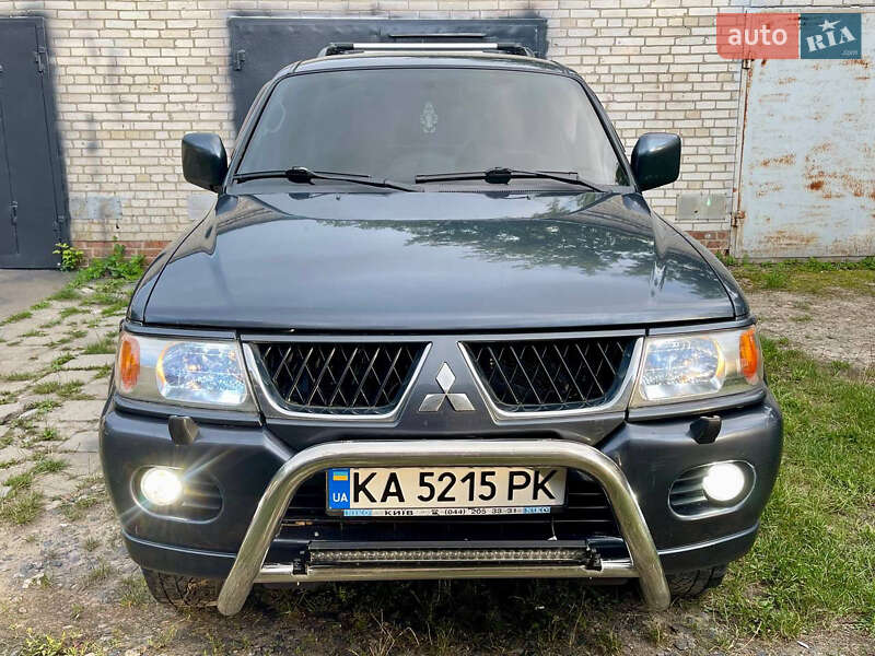 Позашляховик / Кросовер Mitsubishi Pajero Sport 2008 в Сумах