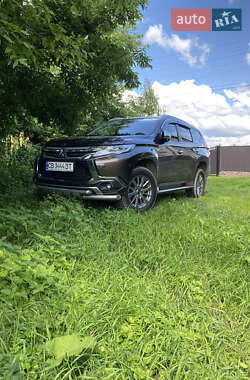 Внедорожник / Кроссовер Mitsubishi Pajero Sport 2019 в Борзне
