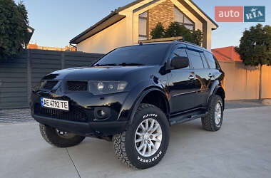 Позашляховик / Кросовер Mitsubishi Pajero Sport 2010 в Павлограді