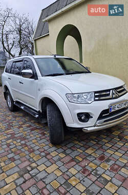 Внедорожник / Кроссовер Mitsubishi Pajero Sport 2014 в Каменском