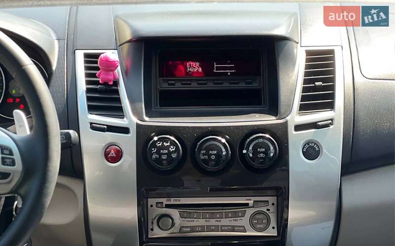 Позашляховик / Кросовер Mitsubishi Pajero Sport 2011 в Івано-Франківську