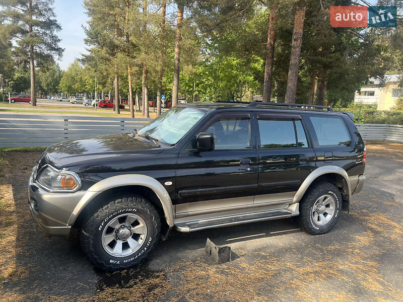 Внедорожник / Кроссовер Mitsubishi Pajero Sport 2005 в Изюме