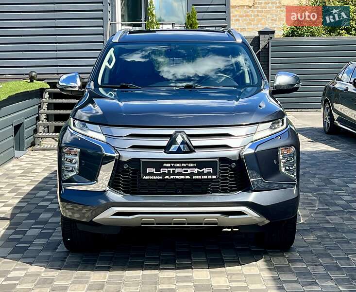 Внедорожник / Кроссовер Mitsubishi Pajero Sport 2019 в Киеве