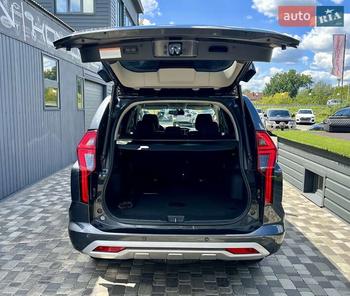 Внедорожник / Кроссовер Mitsubishi Pajero Sport 2019 в Киеве