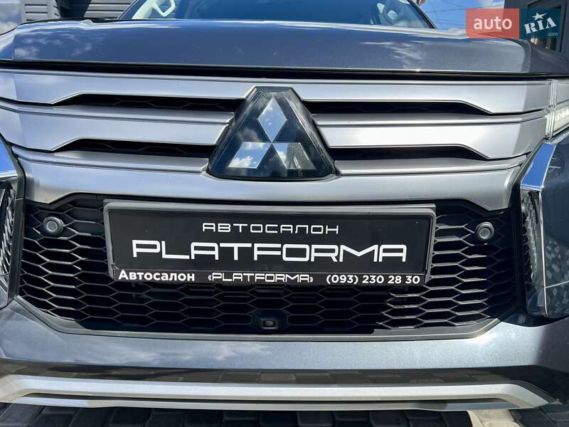 Внедорожник / Кроссовер Mitsubishi Pajero Sport 2019 в Киеве