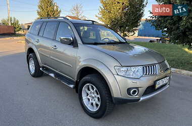 Внедорожник / Кроссовер Mitsubishi Pajero Sport 2011 в Буче