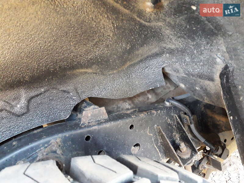 Внедорожник / Кроссовер Mitsubishi Pajero Sport 2016 в Еланце