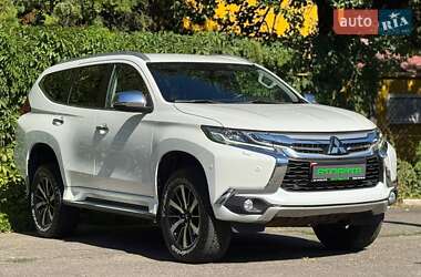 Внедорожник / Кроссовер Mitsubishi Pajero Sport 2017 в Одессе