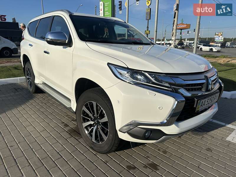 Mitsubishi Pajero Sport 2018 Mitsubishi Pajero Sport 2018