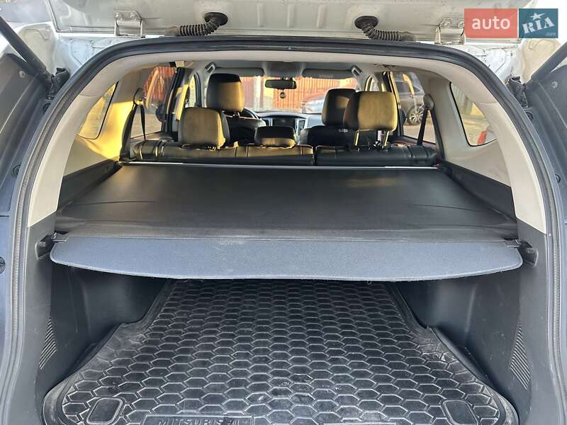 Внедорожник / Кроссовер Mitsubishi Pajero Sport 2018 в Киеве