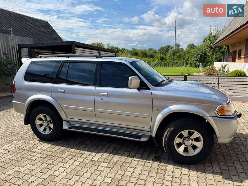 Внедорожник / Кроссовер Mitsubishi Pajero Sport 2007 в Ужгороде фото 2 Внедорожник / Кроссовер Mitsubishi Pajero Sport 2007 в Ужгороде
