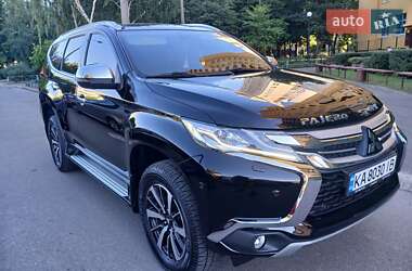 Внедорожник / Кроссовер Mitsubishi Pajero Sport 2019 в Киеве