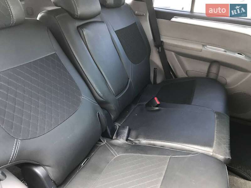 Позашляховик / Кросовер Mitsubishi Pajero Sport 2011 в Львові