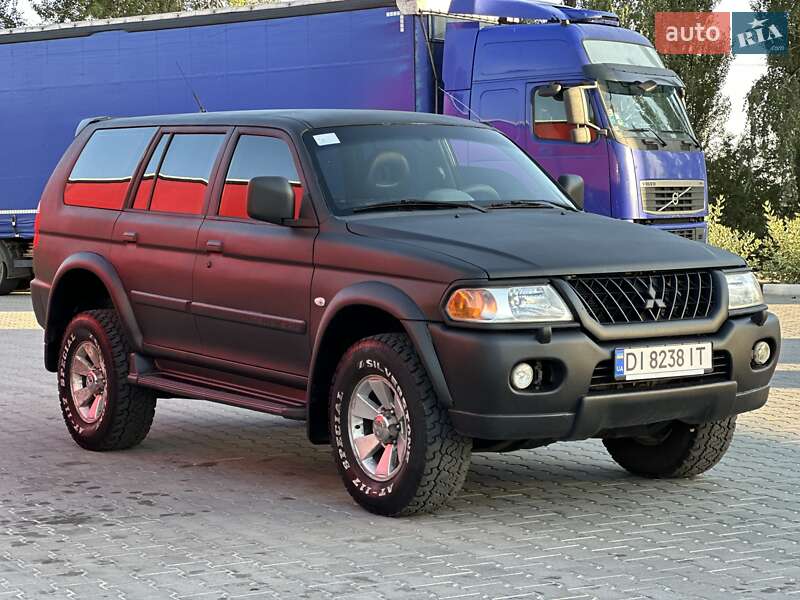 Mitsubishi Pajero Sport 2005
