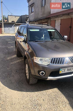 Внедорожник / Кроссовер Mitsubishi Pajero Sport 2013 в Черновцах