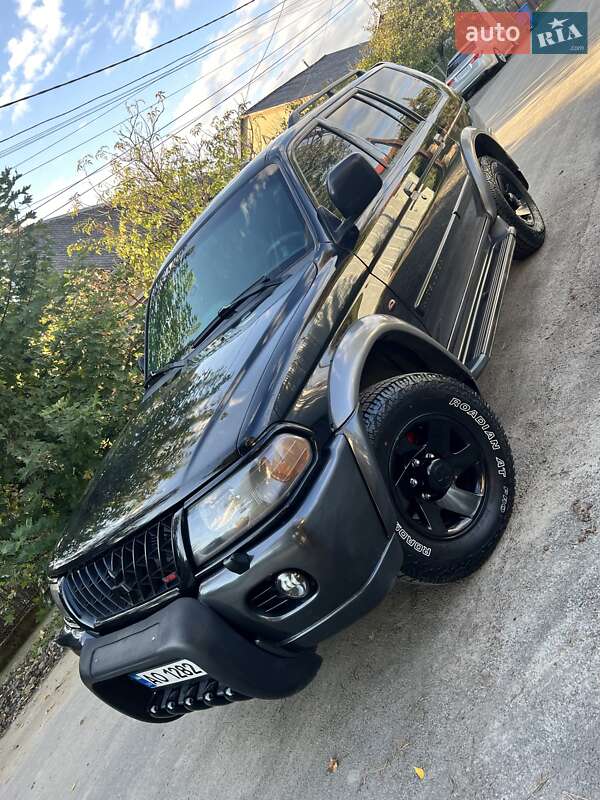 Внедорожник / Кроссовер Mitsubishi Pajero Sport 2003 в Ужгороде фото 2 Внедорожник / Кроссовер Mitsubishi Pajero Sport 2003 в Ужгороде