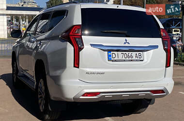 Позашляховик / Кросовер Mitsubishi Pajero Sport 2024 в 