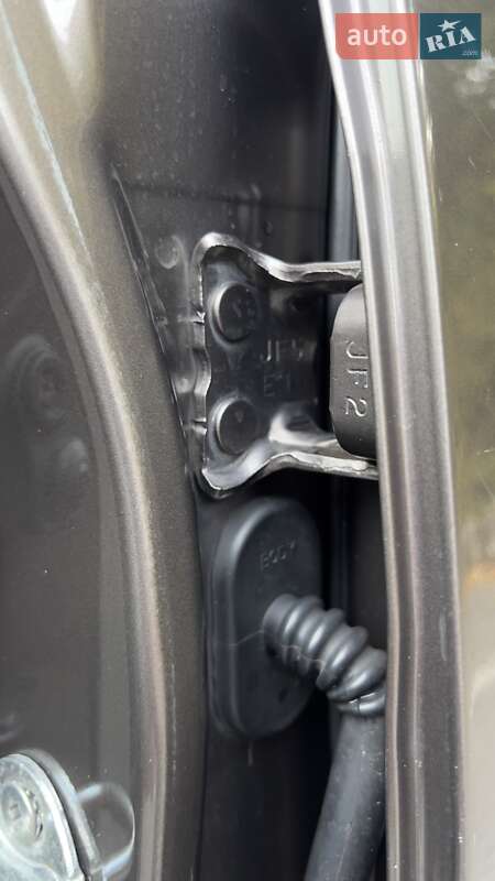 Позашляховик / Кросовер Mitsubishi Pajero Sport 2011 в Полтаві фото 21 Позашляховик / Кросовер Mitsubishi Pajero Sport 2011 в Полтаві