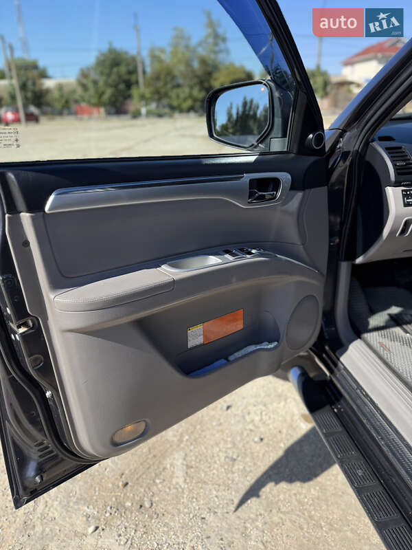 Внедорожник / Кроссовер Mitsubishi Pajero Sport 2012 в Одессе