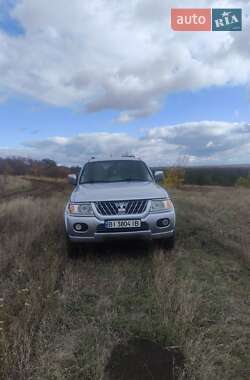 Позашляховик / Кросовер Mitsubishi Pajero Sport 2005 в Чутовому