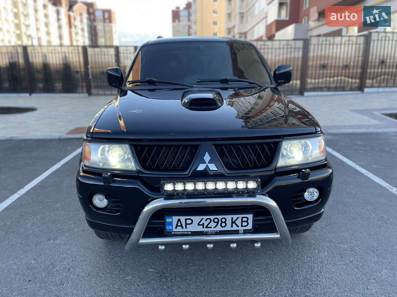 Mitsubishi Pajero Sport 2006
