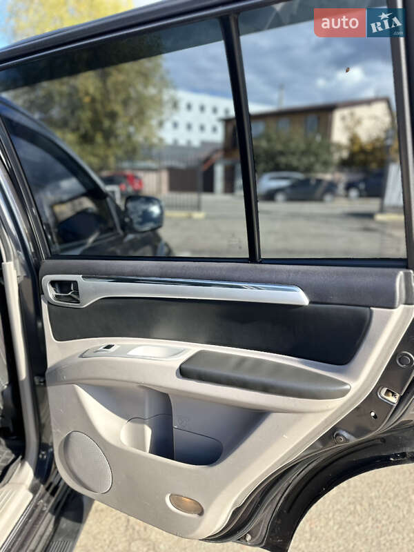 Внедорожник / Кроссовер Mitsubishi Pajero Sport 2010 в Киеве