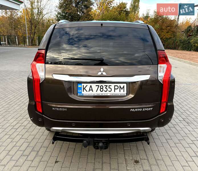Позашляховик / Кросовер Mitsubishi Pajero Sport 2017 в Житомирі