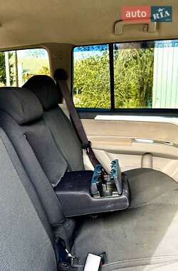 Внедорожник / Кроссовер Mitsubishi Pajero Sport 2012 в 