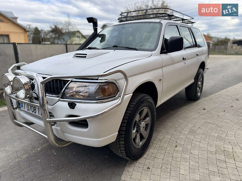 Внедорожник / Кроссовер Mitsubishi Pajero Sport 2006 в  фото Внедорожник / Кроссовер Mitsubishi Pajero Sport 2006 в