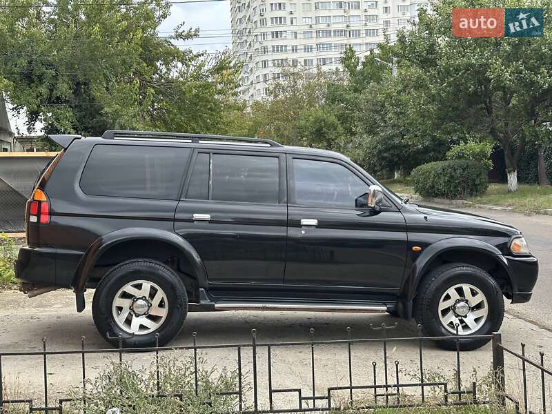 Внедорожник / Кроссовер Mitsubishi Pajero Sport 2001 в Одессе