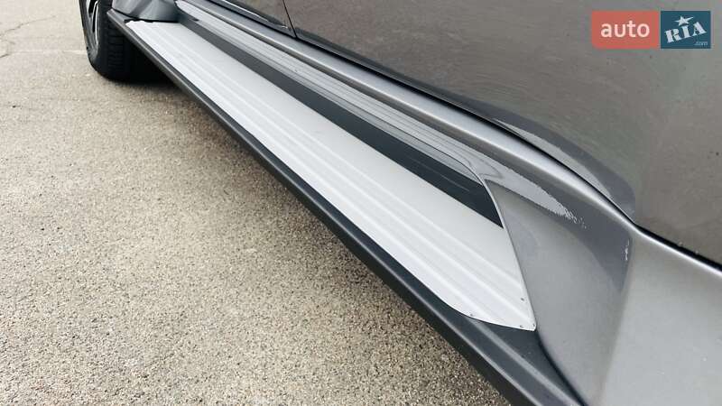 Внедорожник / Кроссовер Mitsubishi Pajero Sport 2017 в Киеве фото 46 Внедорожник / Кроссовер Mitsubishi Pajero Sport 2017 в Киеве