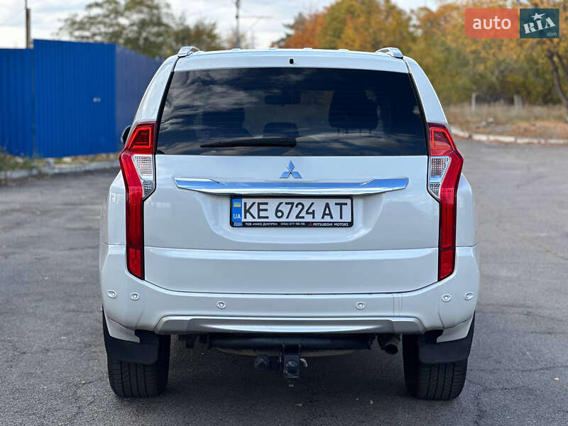 Внедорожник / Кроссовер Mitsubishi Pajero Sport 2017 в Днепре фото 10 Внедорожник / Кроссовер Mitsubishi Pajero Sport 2017 в Днепре