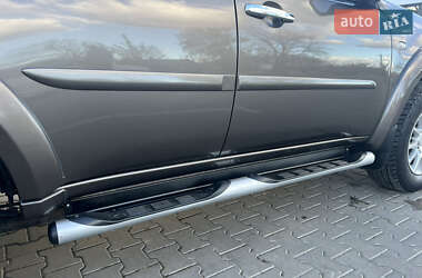 Внедорожник / Кроссовер Mitsubishi Pajero Sport 2011 в 