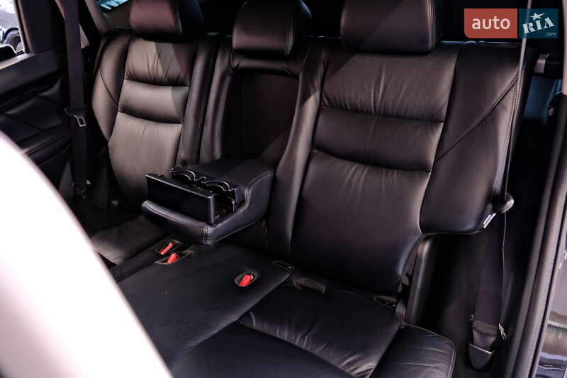 Позашляховик / Кросовер Mitsubishi Pajero Sport 2016 в Одесі