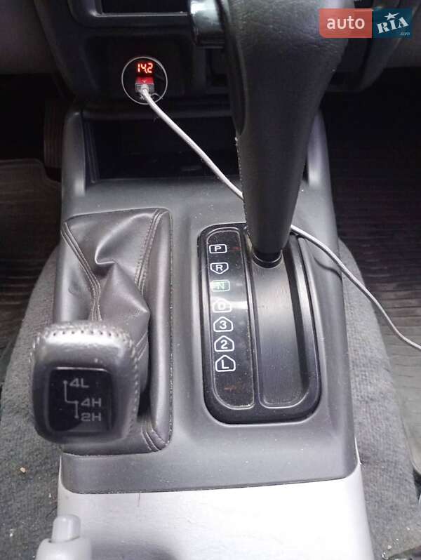 Позашляховик / Кросовер Mitsubishi Pajero Sport 2007 в Соснівці