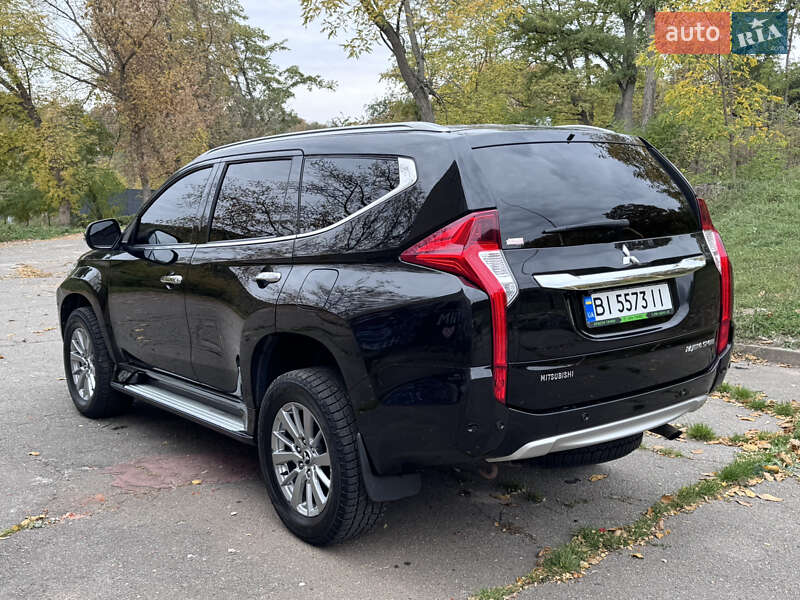 Позашляховик / Кросовер Mitsubishi Pajero Sport 2019 в Полтаві фото 9 Позашляховик / Кросовер Mitsubishi Pajero Sport 2019 в Полтаві