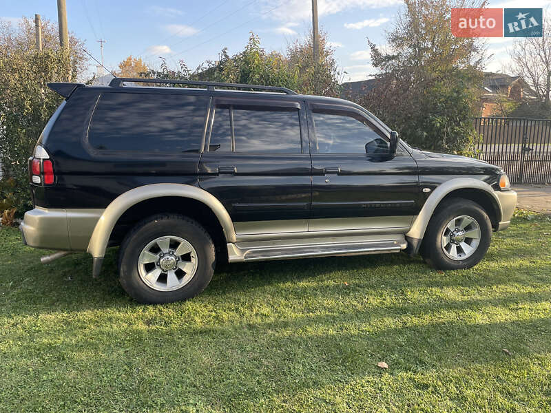 Внедорожник / Кроссовер Mitsubishi Pajero Sport 2004 в Снятине