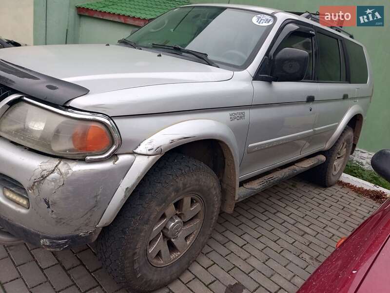 Внедорожник / Кроссовер Mitsubishi Pajero Sport 2002 в Каневе фото 3 Внедорожник / Кроссовер Mitsubishi Pajero Sport 2002 в Каневе