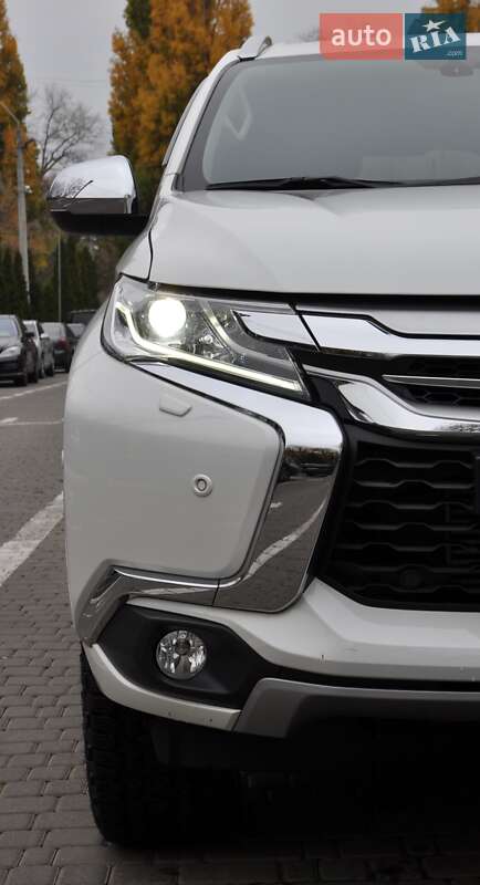 Внедорожник / Кроссовер Mitsubishi Pajero Sport 2016 в Одессе фото 13 Внедорожник / Кроссовер Mitsubishi Pajero Sport 2016 в Одессе