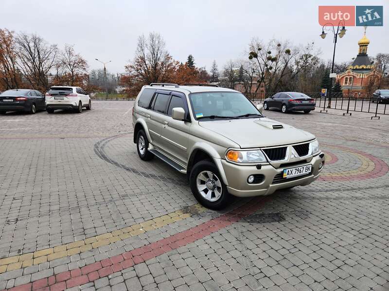 Внедорожник / Кроссовер Mitsubishi Pajero Sport 2007 в Харькове