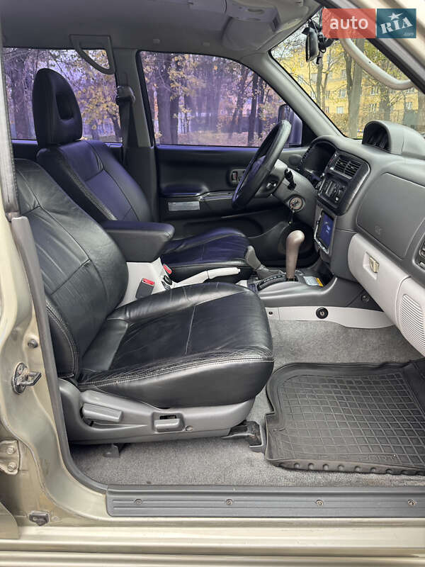 Внедорожник / Кроссовер Mitsubishi Pajero Sport 2008 в Киеве