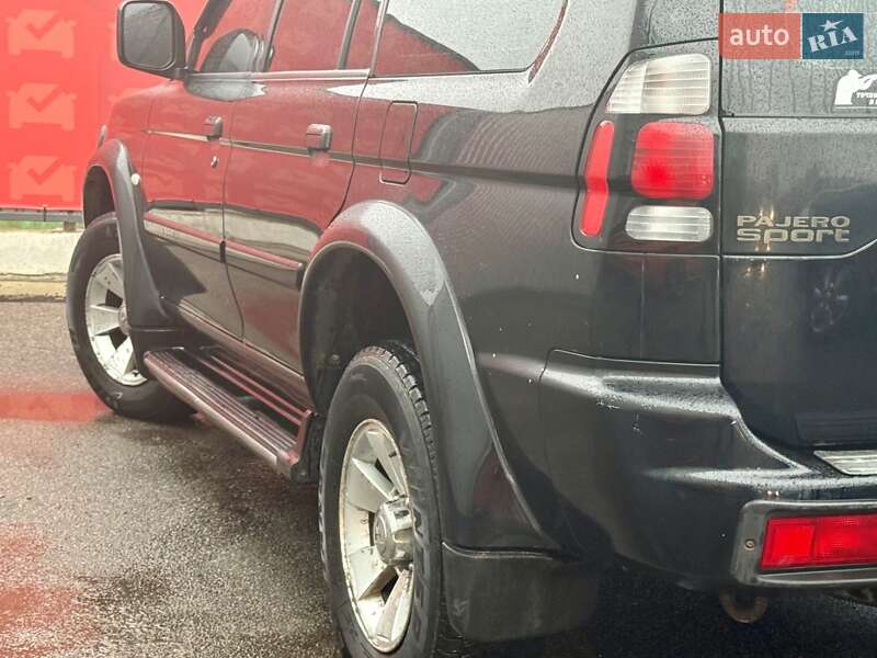 Позашляховик / Кросовер Mitsubishi Pajero Sport 2006 в Києві