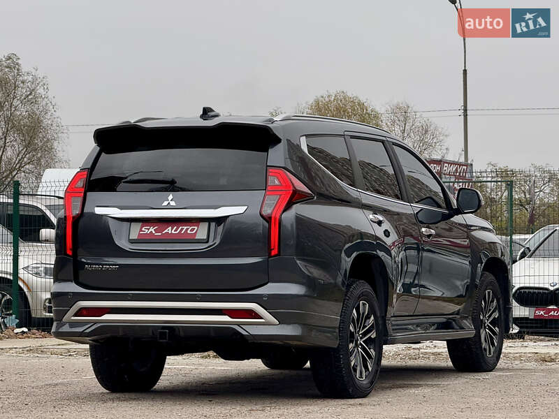 Внедорожник / Кроссовер Mitsubishi Pajero Sport 2019 в Киеве