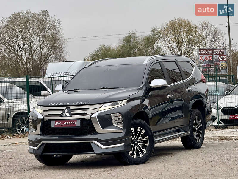 Внедорожник / Кроссовер Mitsubishi Pajero Sport 2019 в Киеве