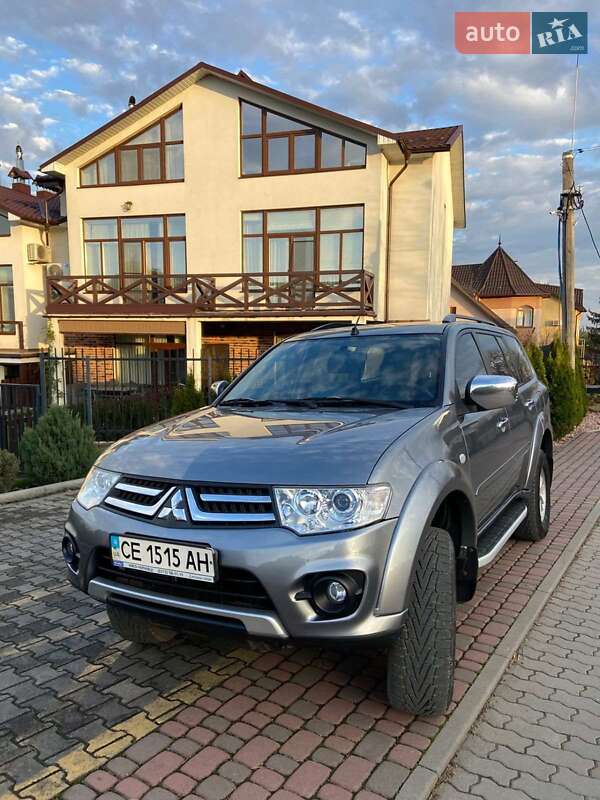 Mitsubishi Pajero Sport 2013