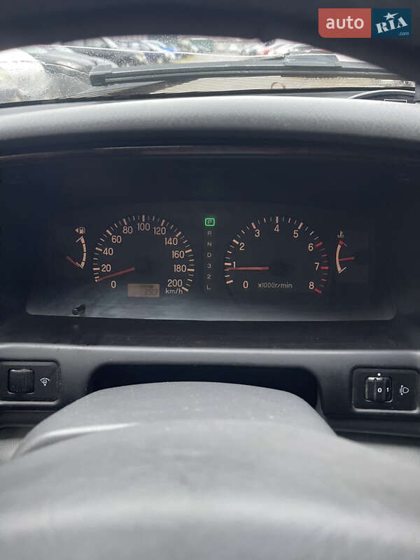 Внедорожник / Кроссовер Mitsubishi Pajero Sport 2004 в Киеве